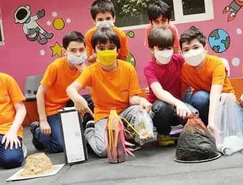 مدرسه  سلام یاسین، تصویری از آشنایی با آتش فشان و کاردستی آن