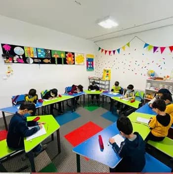 مدرسه پندار نو، عکس از کلاس های آموزشی پیش دبستان و دبستان پندار نو منطقه 4