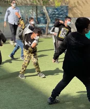 مدرسه پندار نو، عکس از بازی گروهی دبستان پسرانه پندار نو منطقه 4