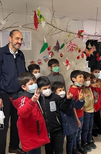 مدرسه پندار نو، عکس جشن دانش آموزی در مدرسه پسرانه پندار نو