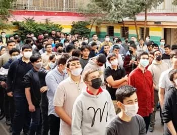 مدرسه علامه طباطبایی واحد کارگر شمالی، تصویر از دانش آموزان علامه طباطبایی واحد کارگر