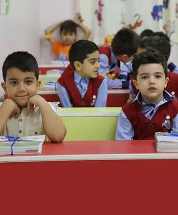مدرسه علامه طباطبایی، چه مباحثی در دبستان علامه طباطبایی آموزش داده می شود؟