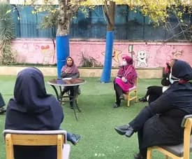 مدرسه مهرآیین، انجمن اولیا و مربیان دبستان دخترانه مهرآیین 