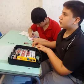 مدرسه پویش آگاهان، گارگاه علمی دردبیرستان پویش آگاهان